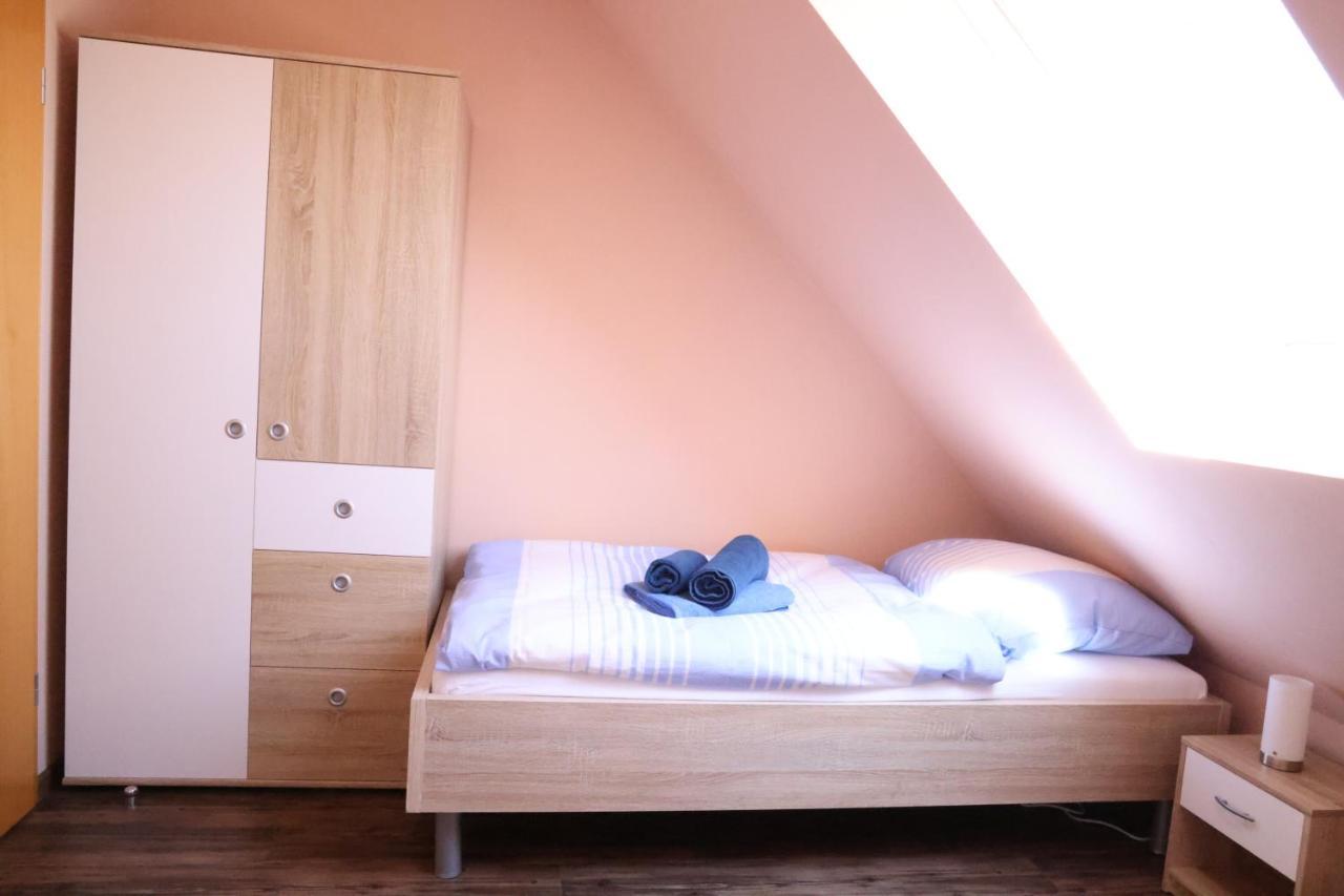 Haus Ausreisser - Ausreisser Bensersiel Buitenkant foto